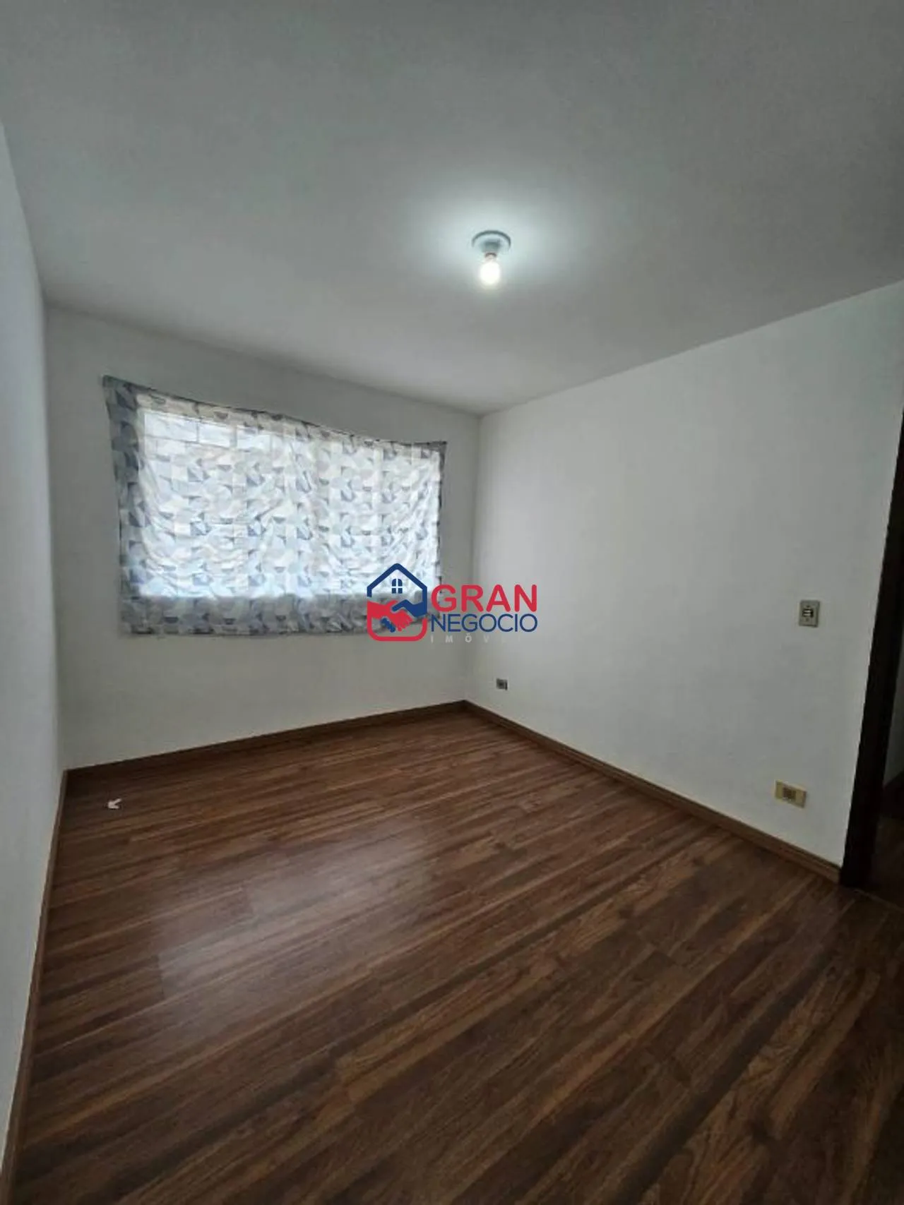 Imagem Casa com 3 dormitórios à venda, 123 m² por R$ 550.000,00 - Bairro Alto - Curitiba/PR