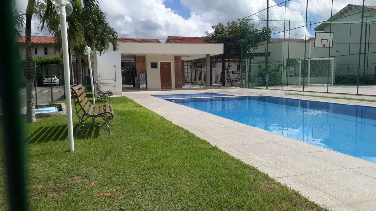 Imagem Casa de Condomínio com 2 Quartos à Venda, 62 m² em Planalto - Natal