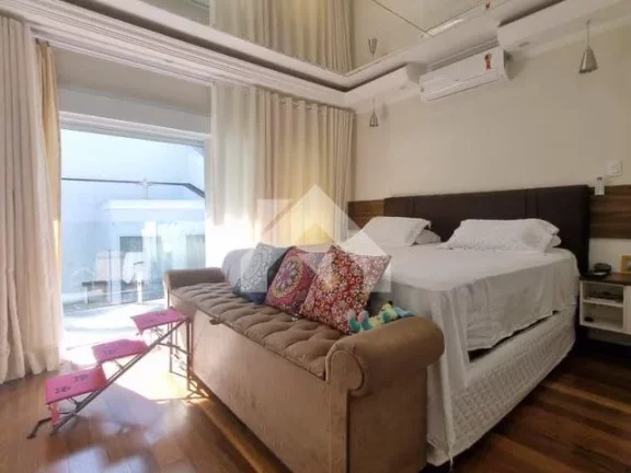 Imagem Casa de Condomínio em Alphaville - Santana de Parnaíba