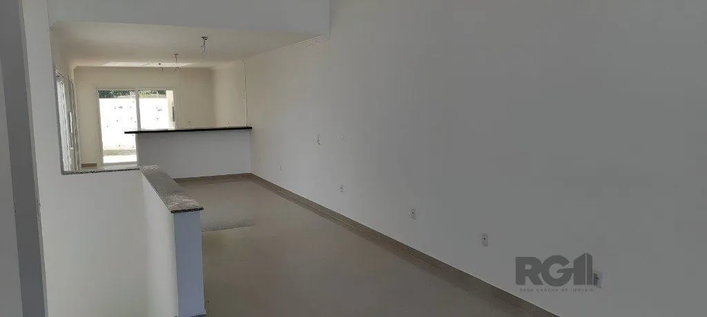 Imagem Casa de 3 dormitórios no bairro Hípica