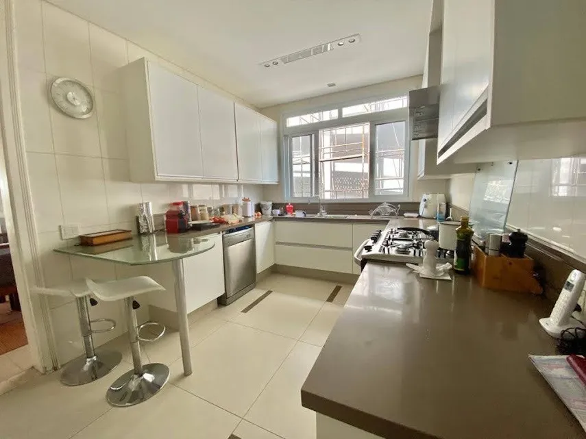 Imagem Casa Sobrado de 1000m² Localizado no Residencial Tamboré 10 - Santana de Parnaíba - SP!