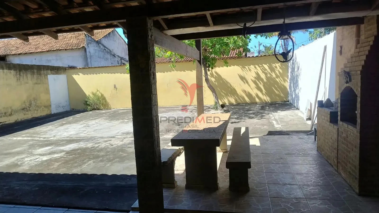 Imagem CASA LINEAR À VENDA EM SOPOTÓ, COM TERRENO AMPLO - R$ 400.000