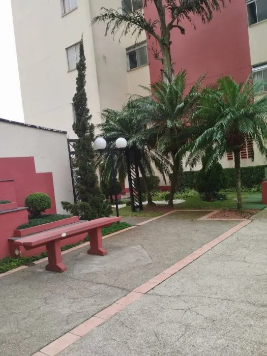 Imagem Apartamento no Jardim Santa Terezinha.