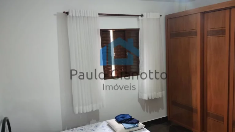 Imagem Sobrado à Venda na Granja Carolina em Cotia / SP