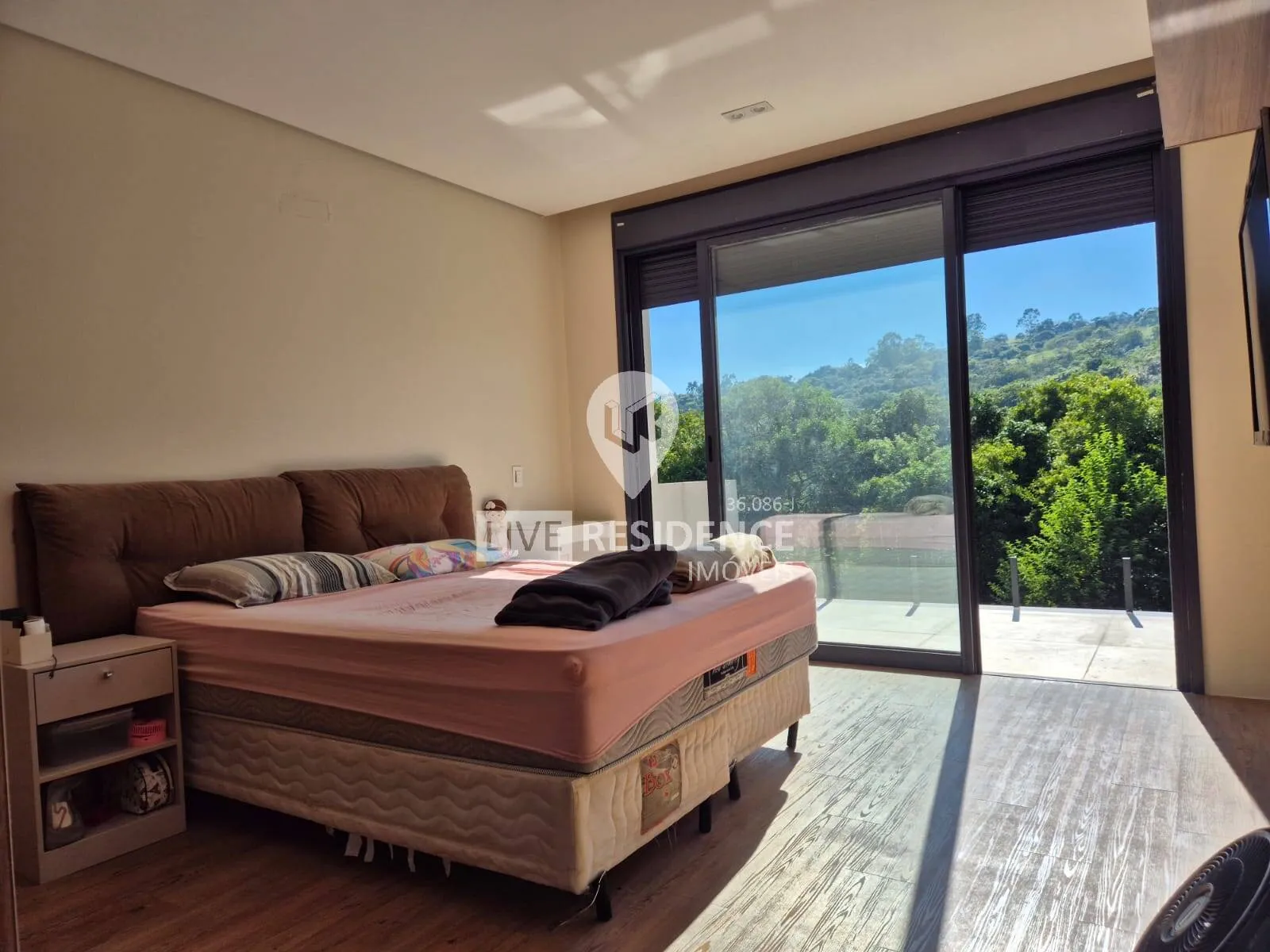 Imagem Magnífica Casa à Venda no Condomínio Reserva Santa Rosa em Itatiba/SP.