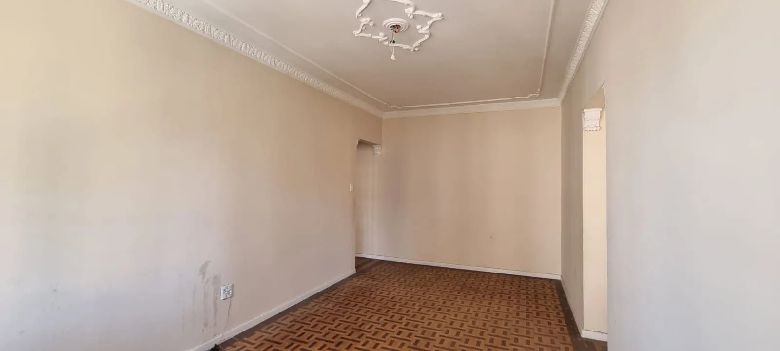 Imagem Apartamento 04 dormitórios ou gabinete com 01 vaga no bairro Praia de Belas