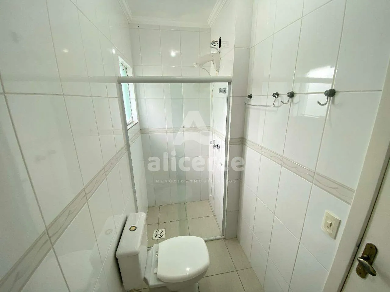 Imagem Apartamento com 114 m² à venda, 3 dormitórios com suíte em Forquilhinhas - São José - SC