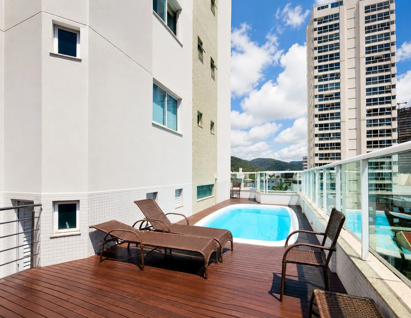 Imagem Apartamento à venda com 100m2 por R$ 1.600.000,00