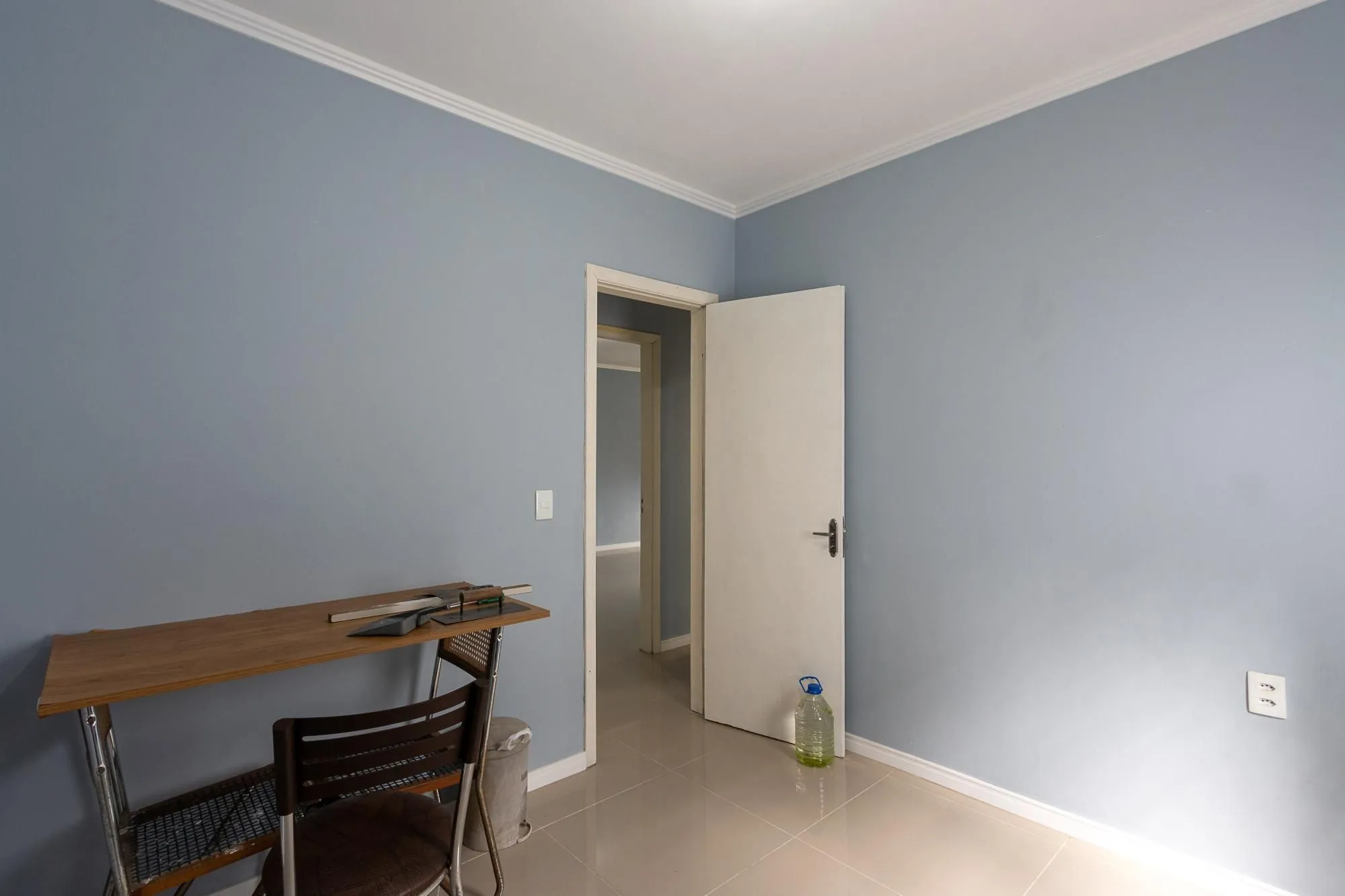 Imagem Terreno com 2 casas, 4 quartos, 1 suite - Bairro Cavalhada