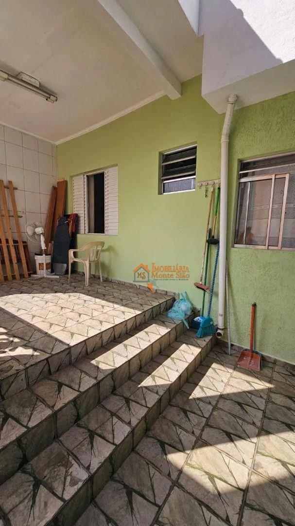 Imagem Sobrado com 5 dormitórios à venda, 250 m² por R$ 800.000,00 - Vila Nossa Senhora de Fátima - Guarulhos/SP