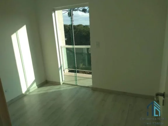 Imagem Sobrado 03 quartos c/suíte, ático, no Tarumã em Curitiba PR