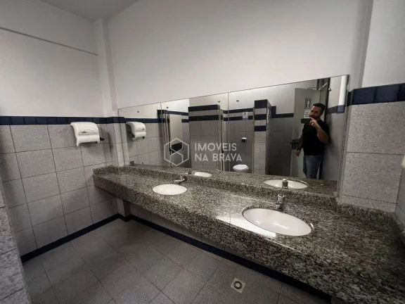 Imagem SALA COERCIAL PARA ALUGAR - 321,04 METROS QUADRADOS - CENTRO - ITAJAI/SC
