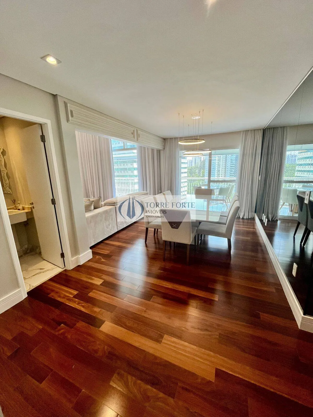 Imagem Excelente apartamento 170 m², 3 dormitórios sendo 1 suíte, na Vila Suzana