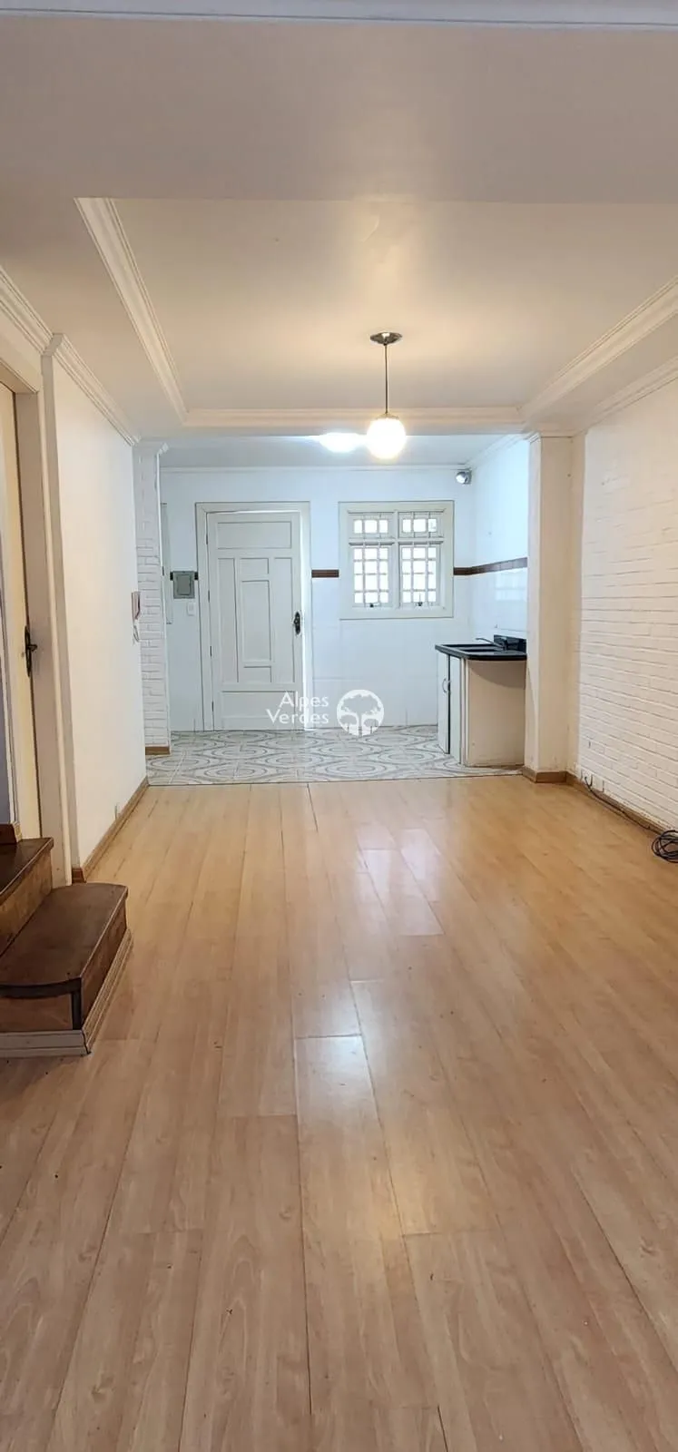 Imagem Vende-se casa geminada no centro de canela a 5 minutos da Catedral de Pedra