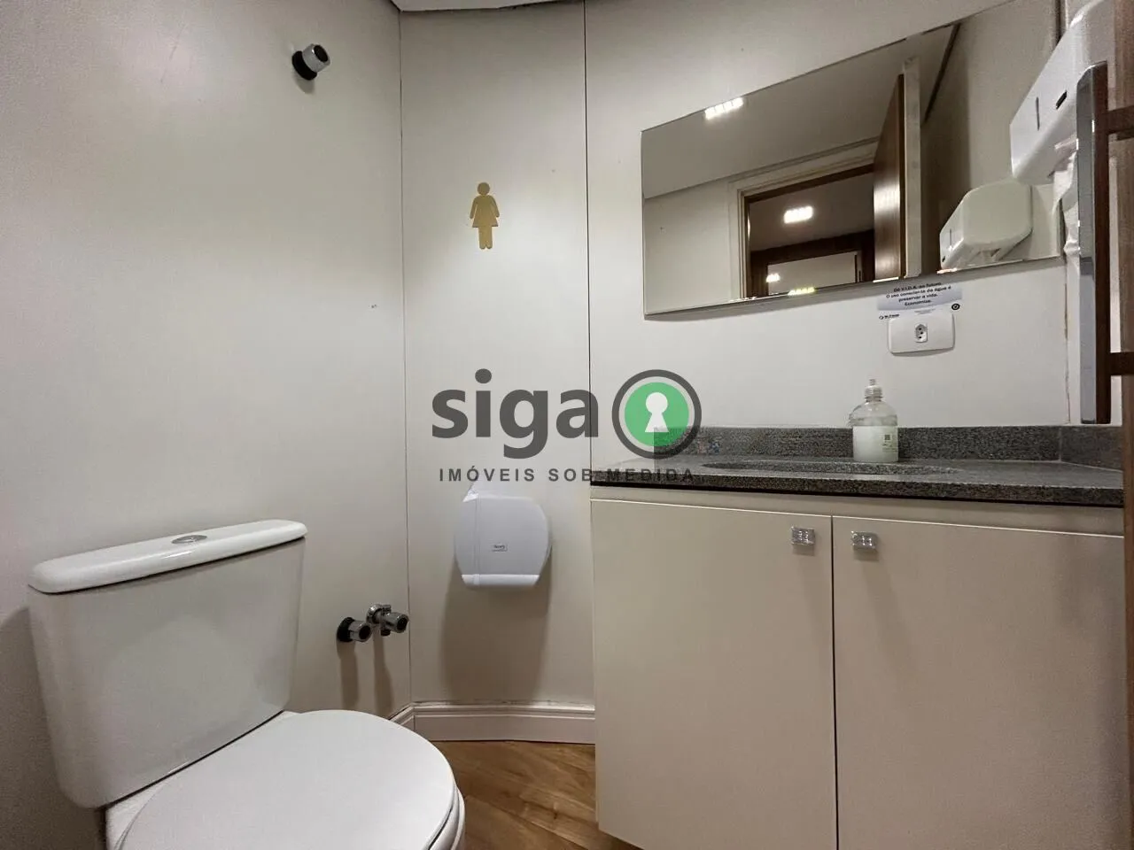 Imagem Sala Comercial de 97m² com 4 Vagas - Brooklin - São Paulo/SP
