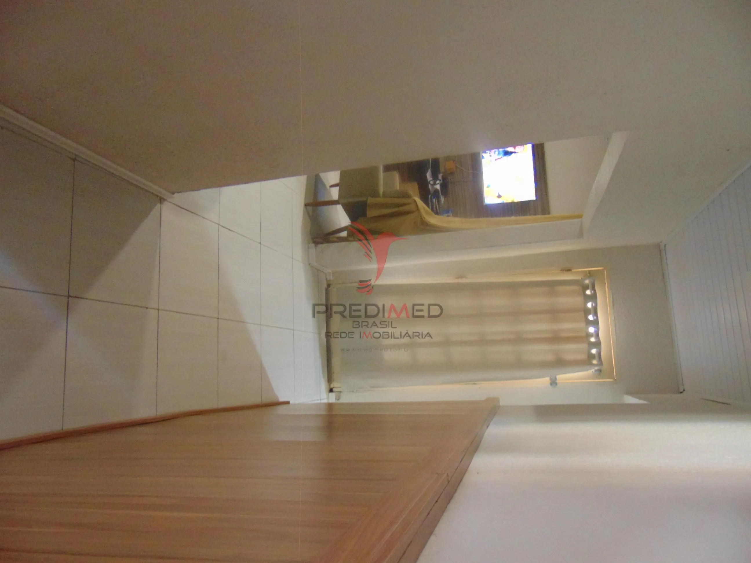 Imagem EXCELENTE CASA, NADA PARA REFORMAR, É SÓ SE MUDAR. No centro de Pelotas