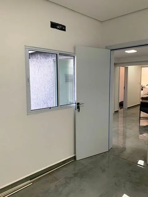 Imagem Comercial para Locação 10M², Jardim Boa Vista, Pindamonhangaba - SP | CATARINA