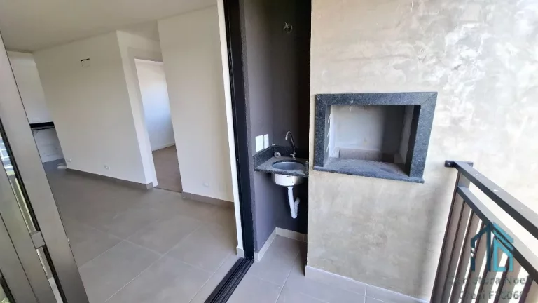 Imagem Apartamento desocupado andar alto, 03 quartos c/suíte no Tarumã em Curitiba PR