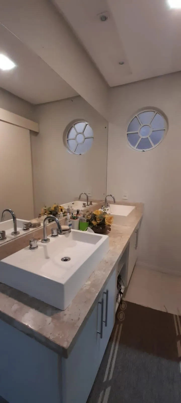 Imagem Cobertura para Venda - 234m², 3 dormitórios, sendo 1 suites, 2 vagas - Santana