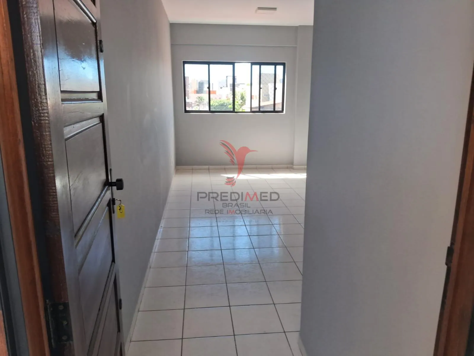Imagem Apartamento com 2 Vagas de Garagem,no Bessa em oportunidade