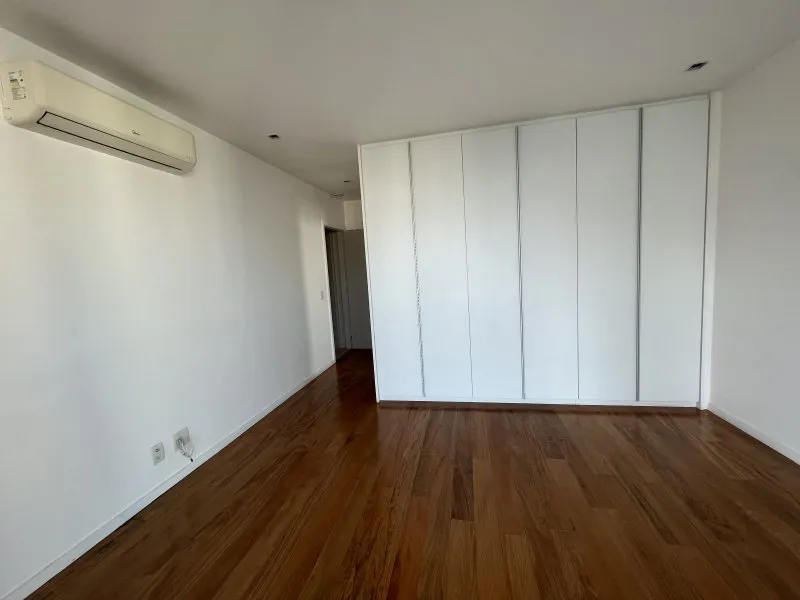 Imagem Apartamento a Venda no bairro Barra da Tijuca - Rio de Janeiro, RJ