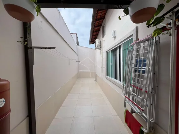 Imagem Casa Linear em Morada de Laranjeiras - Porteira fechada