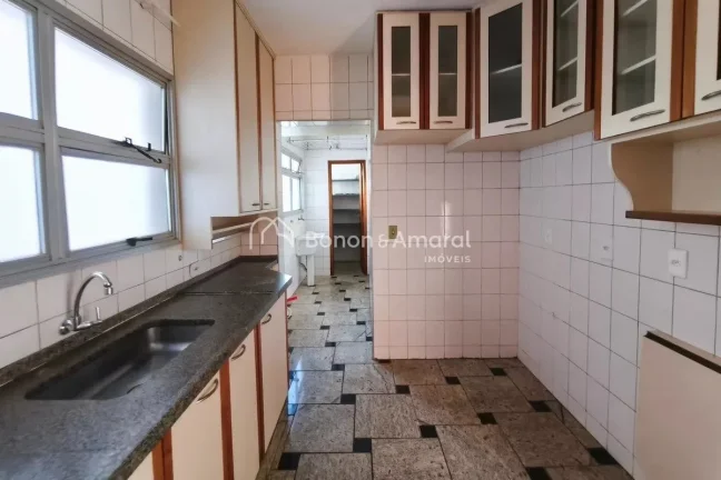 Imagem Localizado no bairro São Bernardo, em Campinas, este apartamento é uma excelente opção para quem...