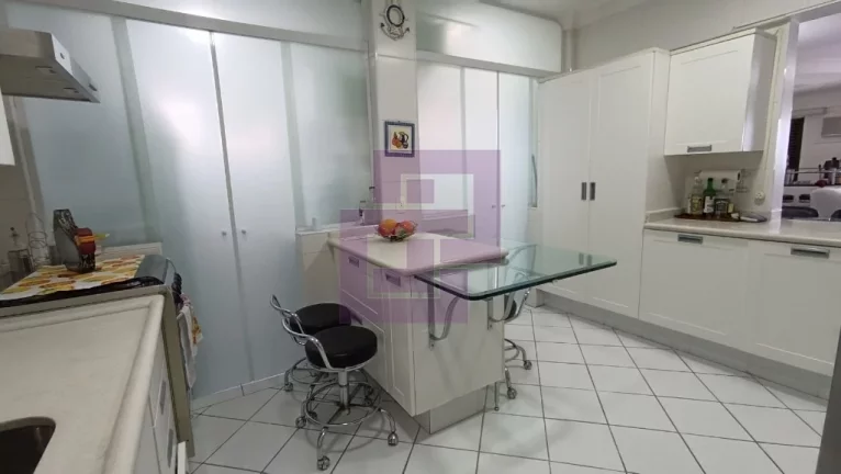 Imagem Enseada. Ótima localização.