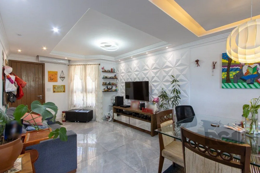 Imagem Casa Condominio para Venda - 139m², 3 quartos, 1 suite, 1 vaga - Cavalhada