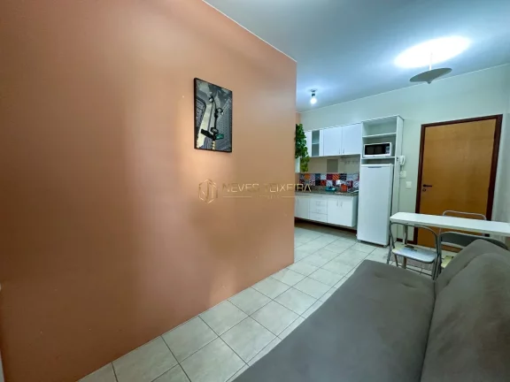 Imagem Excelente kitnet com armários, com vaga de garagem e piscina no Boulevard Studios.
