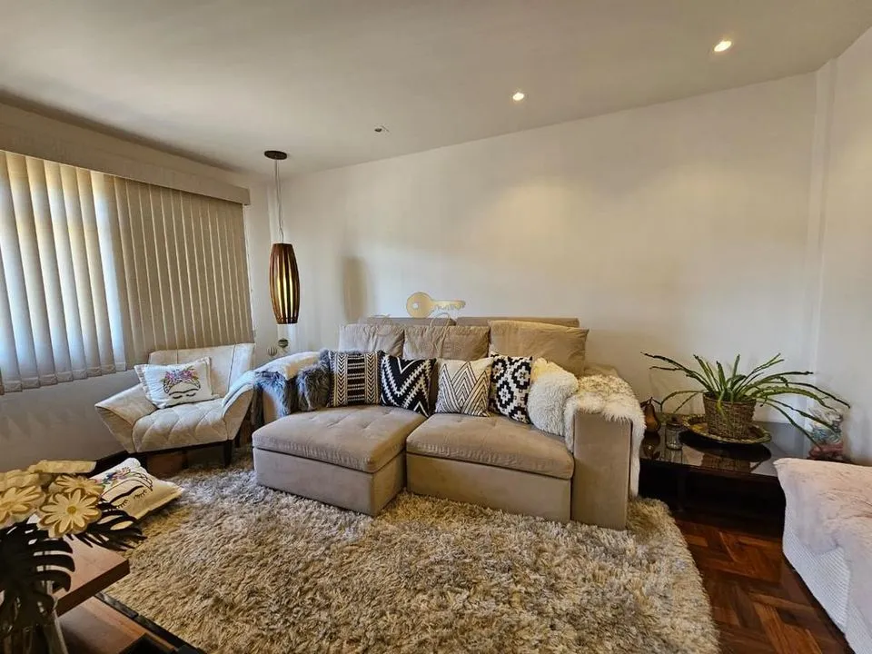 Foto do imóvel Casa em Condomínio para Venda em Teresópolis / RJ em Rua Tenente Luiz Meirelles