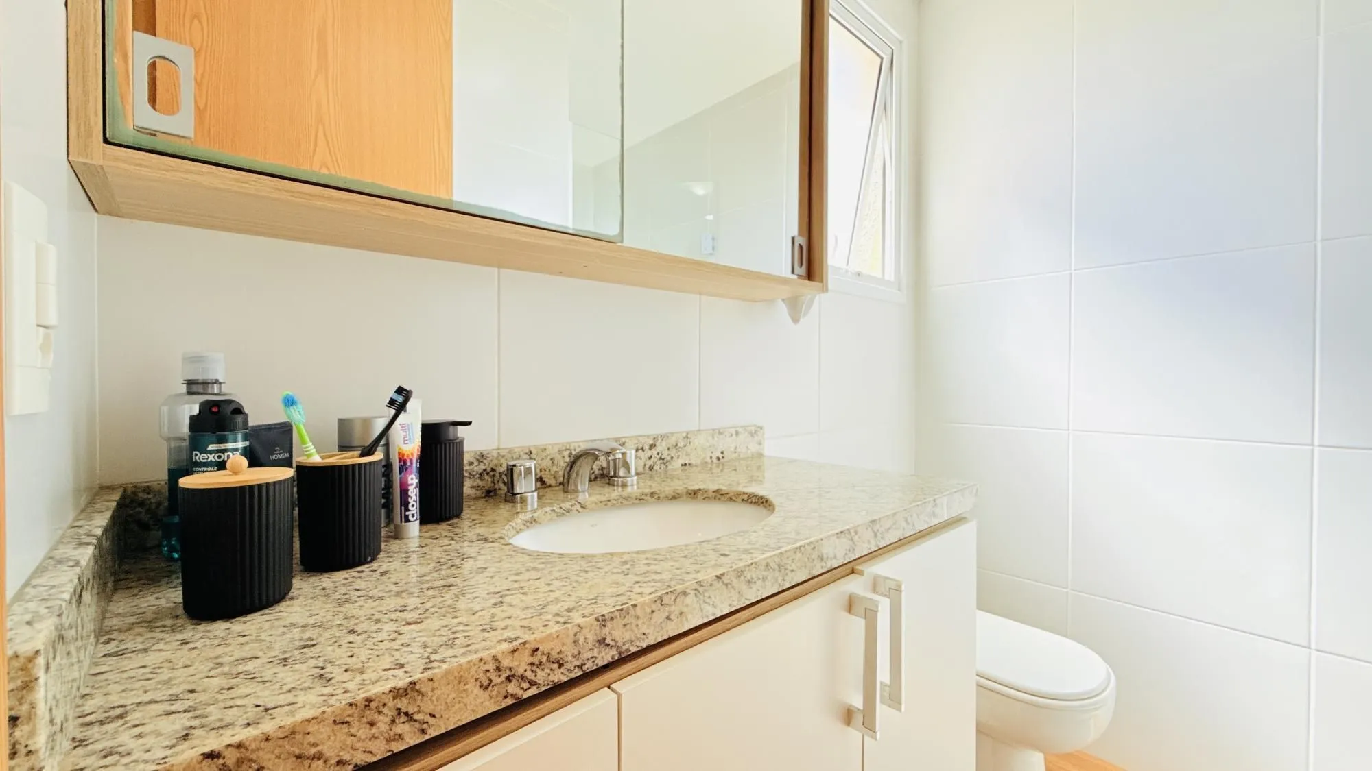 Imagem Excelente apartamento a venda com 2 dormitórios no bairro Passo d areia.
