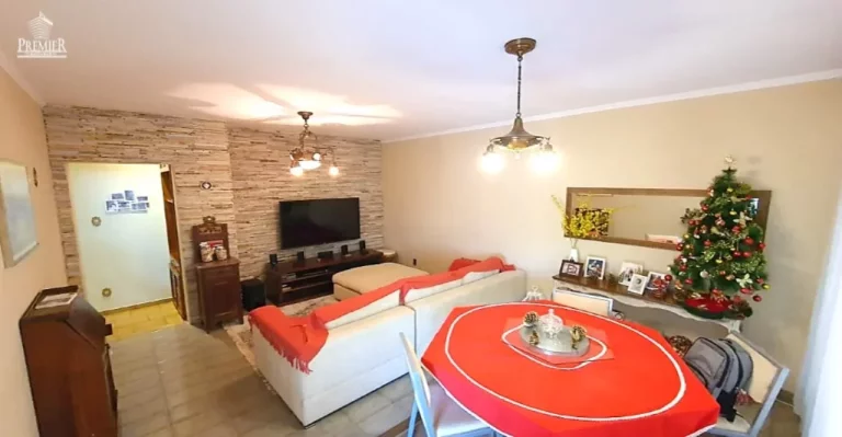 Imagem ÓTIMA CASA COM EDICULA E EXCELENTE LOCALIZAÇÃO NA VILA HORTOLÂNDIA EM JUNDIAÍ/SP.