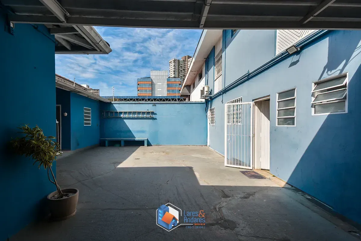 Imagem Casa para venda em Butantã com 3 quartos, sendo 1 suíte, 288m²