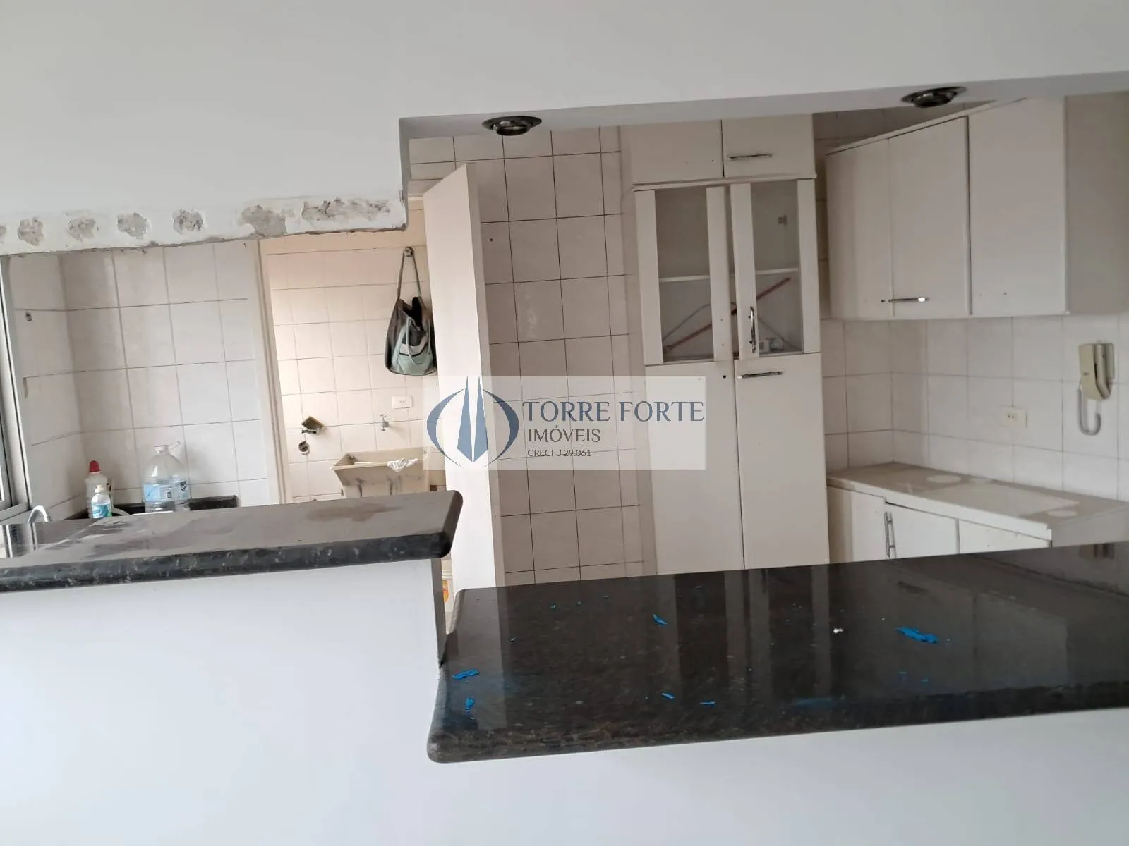 Imagem apartamento 2 dormitórios 1 vaga na Vila Antonieta LOCAÇÂO