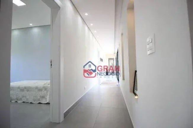 Imagem Casa ampla com quintal em Santa Felicidade