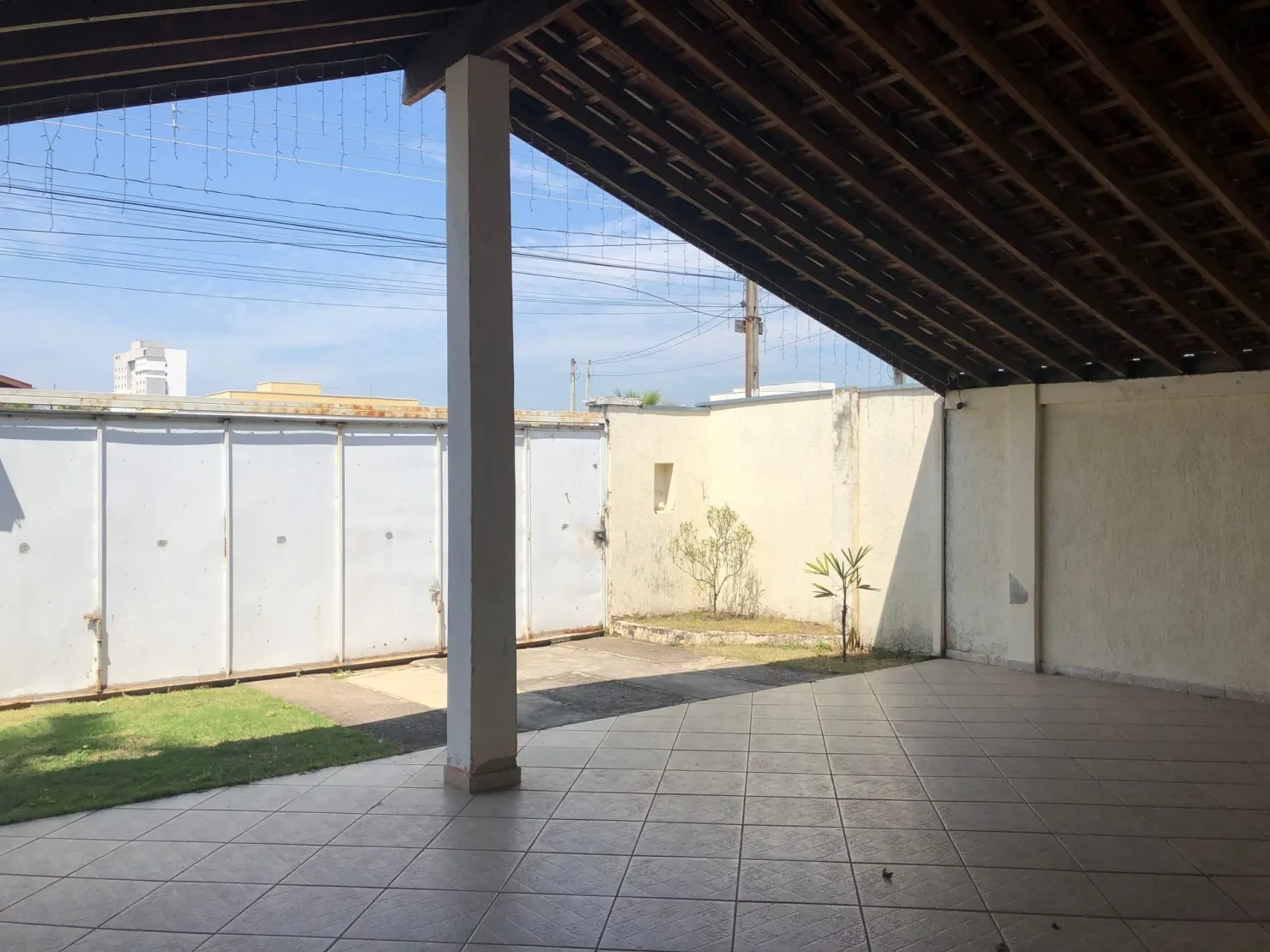 Foto do imóvel Casa à venda 6 Quartos, 2 Suites, 4 Vagas, 720M², Jardim Residencial Doutor Lessa, Pindamonhangaba - SP