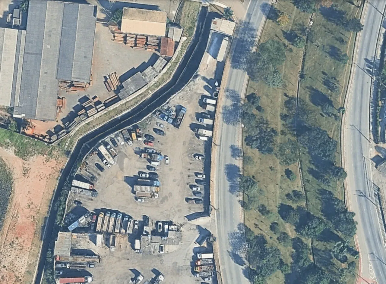 Imagem Terreno de 2.275 m² na Av. Aricanduva com alto potencial para incorporação e comércio.