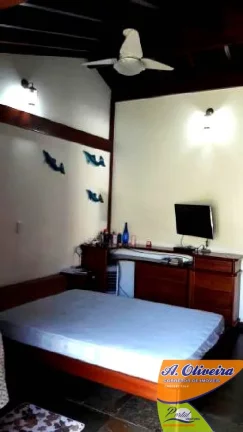Imagem LINDA CASA COM PISCINA