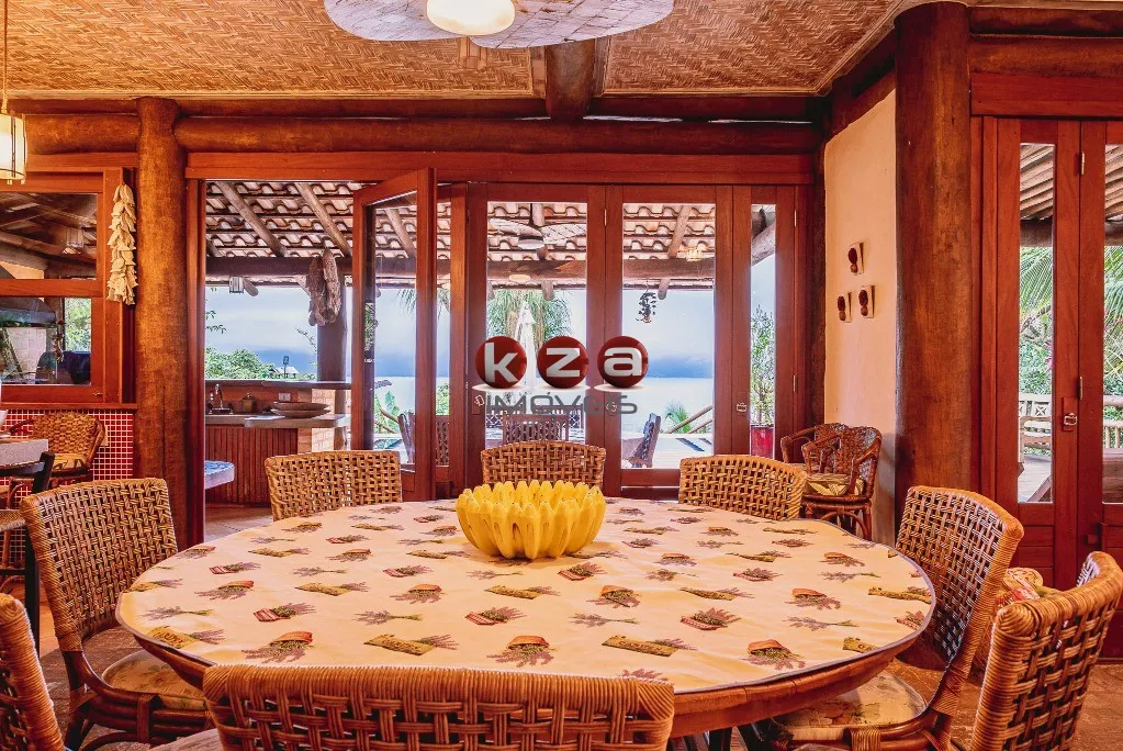 Imagem Imperdível: Casa de luxo com 5 quartos e 5 suítes na Ponta da Sela em Ilhabela-SP!
