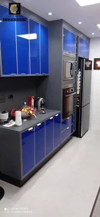 Imagem Maravilhosa casa sobreposta na ponta da praia à venda