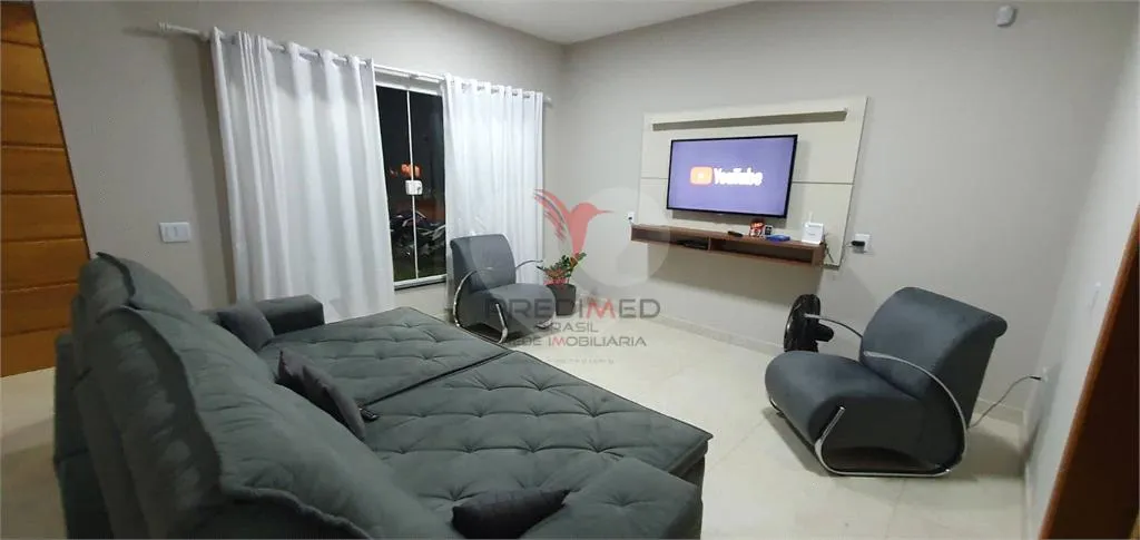 Imagem Sobrado de 199m² no bairro Área Rural De Águas De Santa Bárbara, em Águas de Santa Bárbara