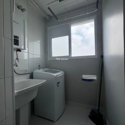 Imagem Apartamento à Venda no Bairro Barra Funda São Paulo: 2 quartos, 1 suíte, 1 vaga mobiliado, 64mt, área de lazer completa.