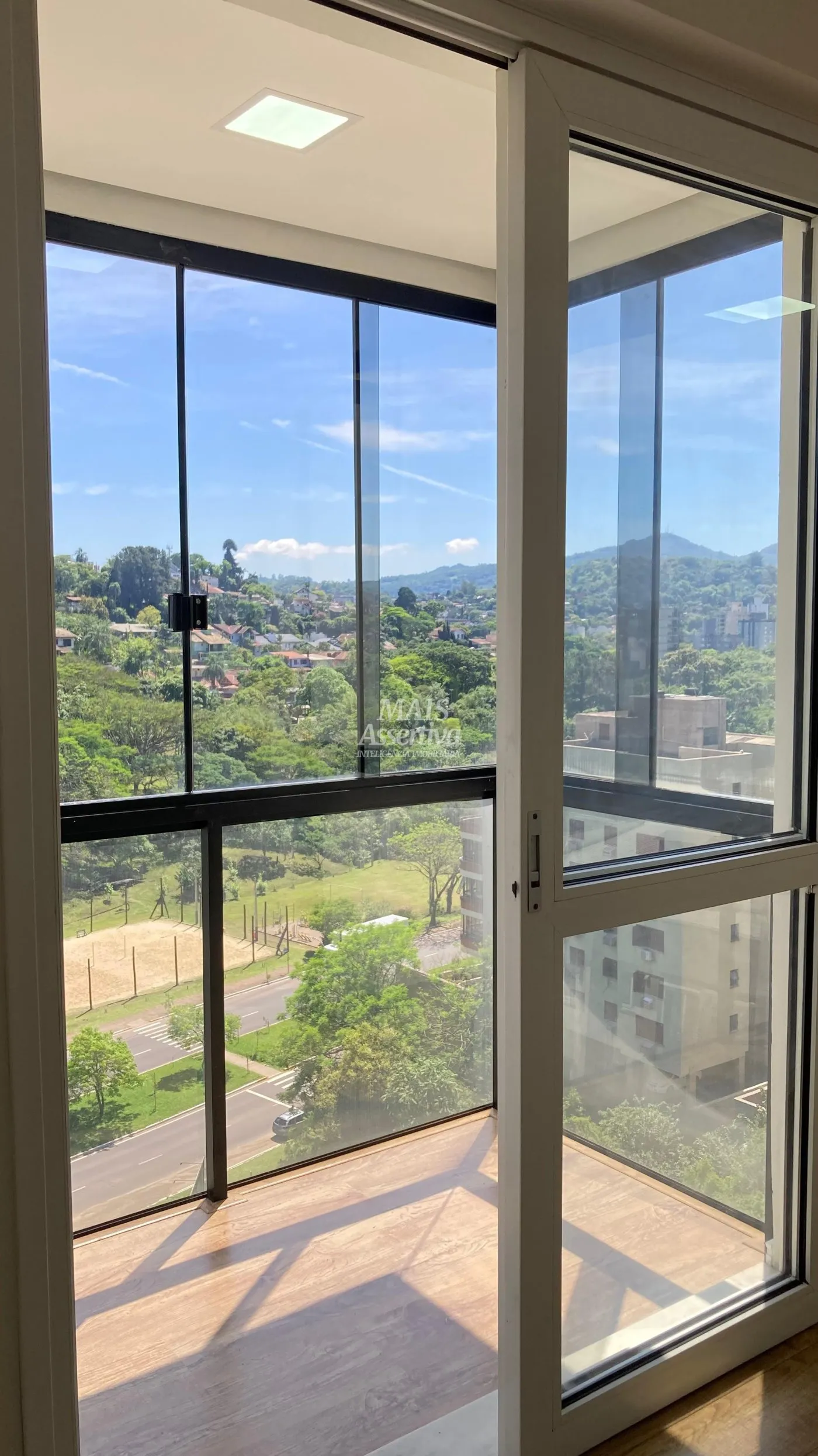 Imagem Apartamento 02 dormitórios para Venda no bairro Centro em Novo Hamburgo