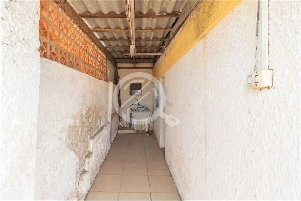 Imagem Para a família que curte e deseja uma casa ampla, com jardim, pátio e tranquilidade peculiar da zo...