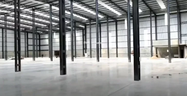 Foto do imóvel Galpão com 3620m² em Itapecerica de Serra - SP