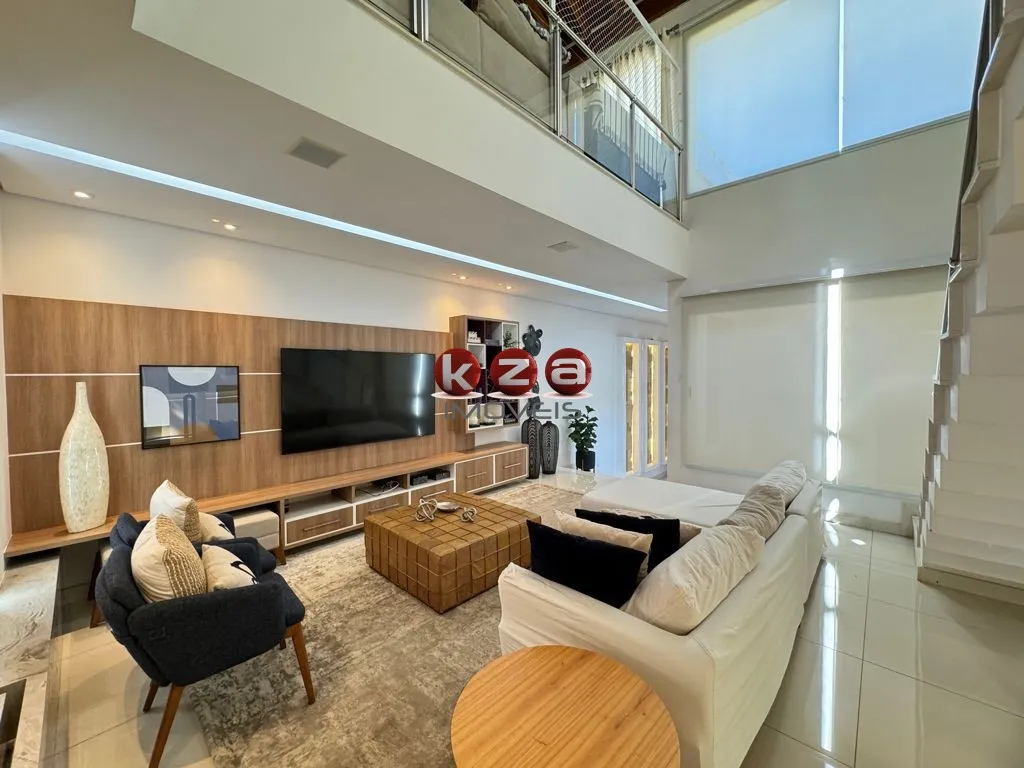 Imagem Casa de luxo em condomínio à venda em Valinhos-SP 3 quartos, 3 suítes, 3 salas e 296m² de área Imperdível no Jardim Soleil!