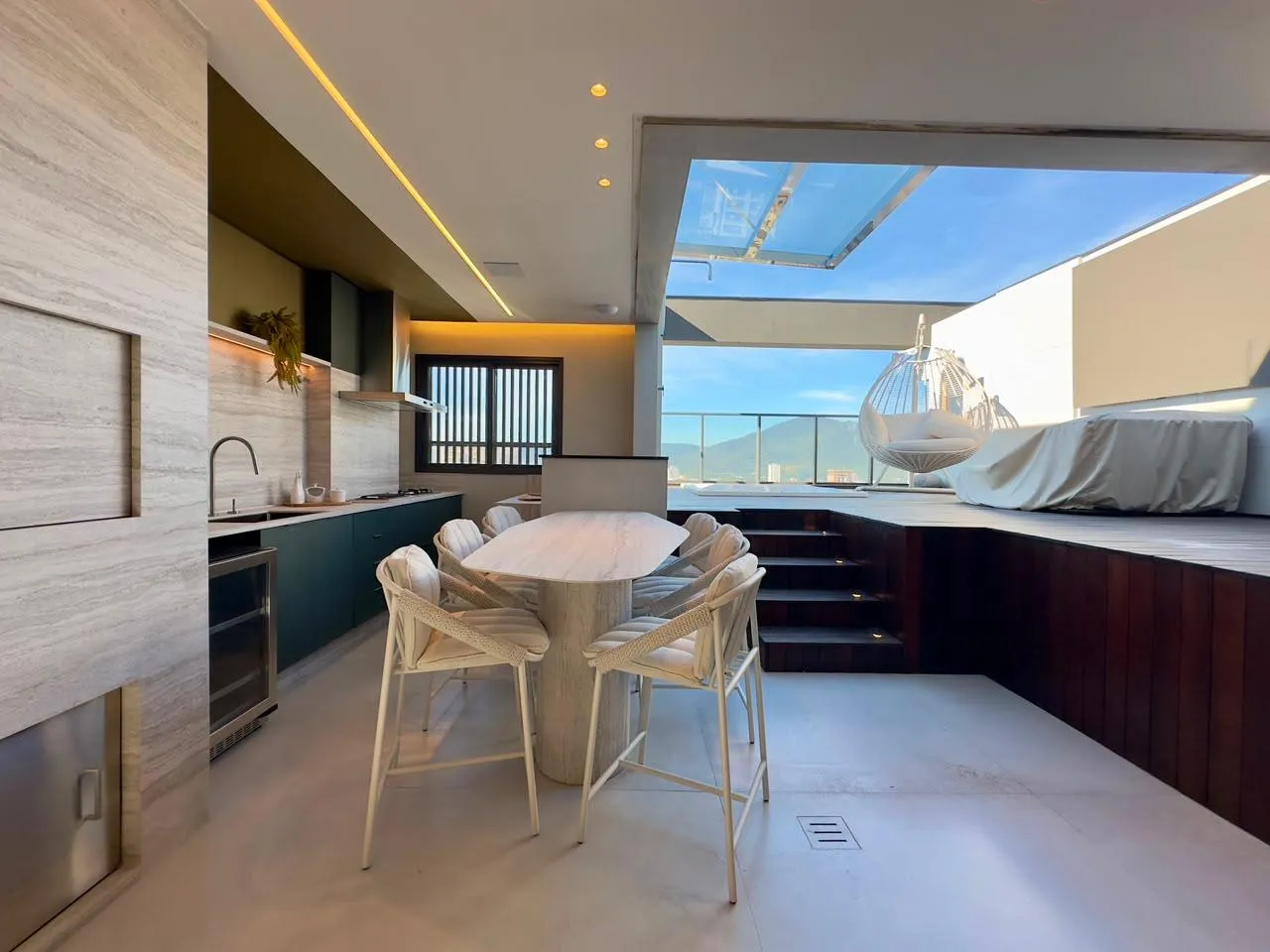 Imagem Apartamento com vista para o mar à venda com 264m2 por R$ 10.500.000,00