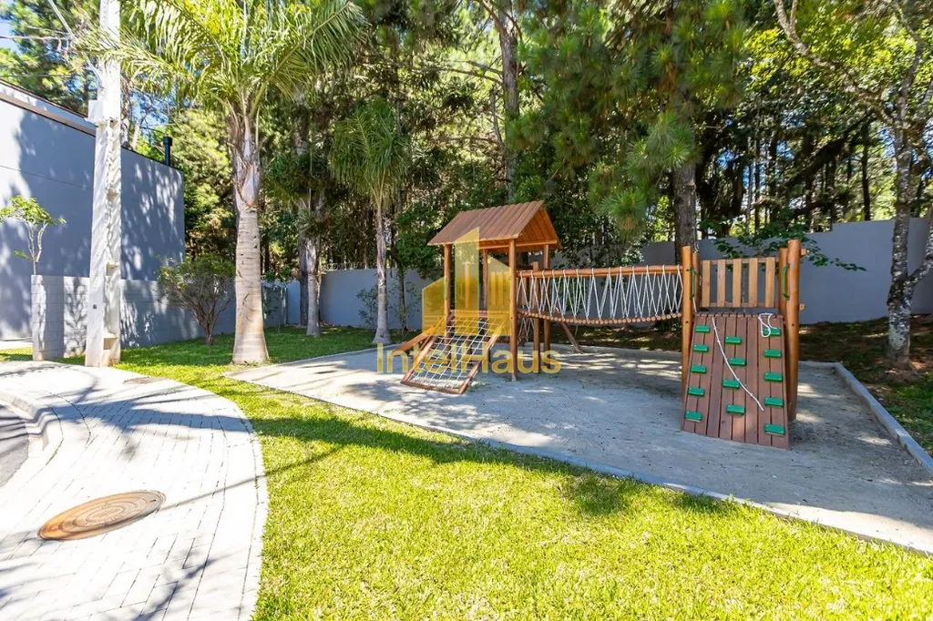 Imagem Viver cercado pela natureza sem abrir mÃ£o da praticidade urbana. Esta casa triplex no OASIS CondomÃ...
