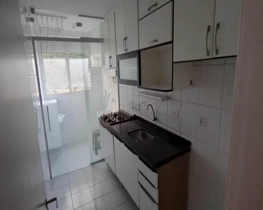 Imagem Apartamento 2 dormitórios - Armários - 1 Vaga - Bairro Jardim Ester Yolanda